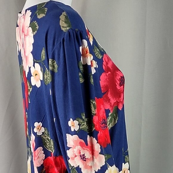 DEREK HEART NAVY BLUE FLORAL DRESS RUCHED SIDES AND FRONT. SIZE 3X - Picture 4 of 14